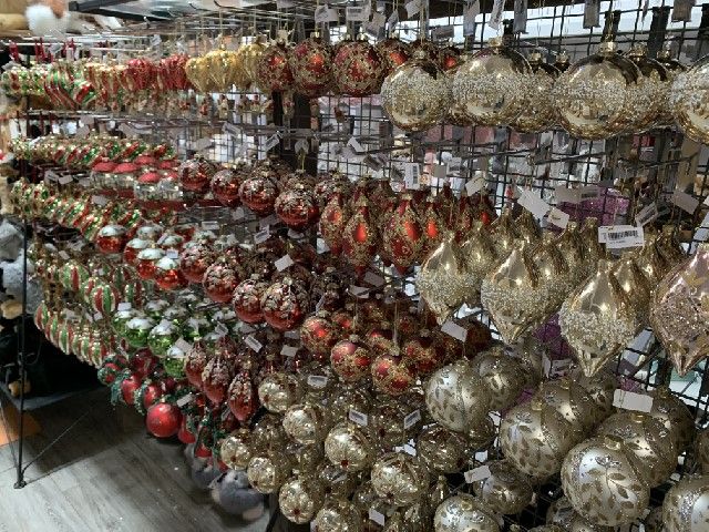 GLASS DECORATIONS